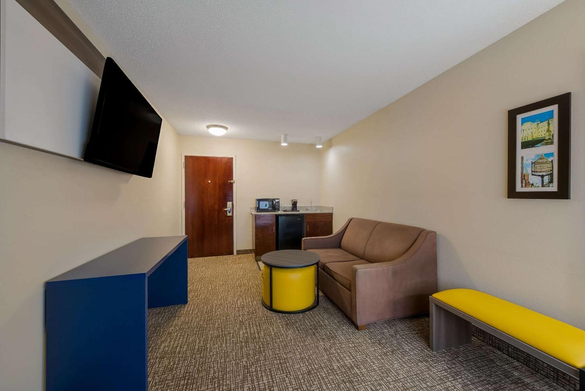 Comfort Inn Fayetteville I-95 Exteriör bild