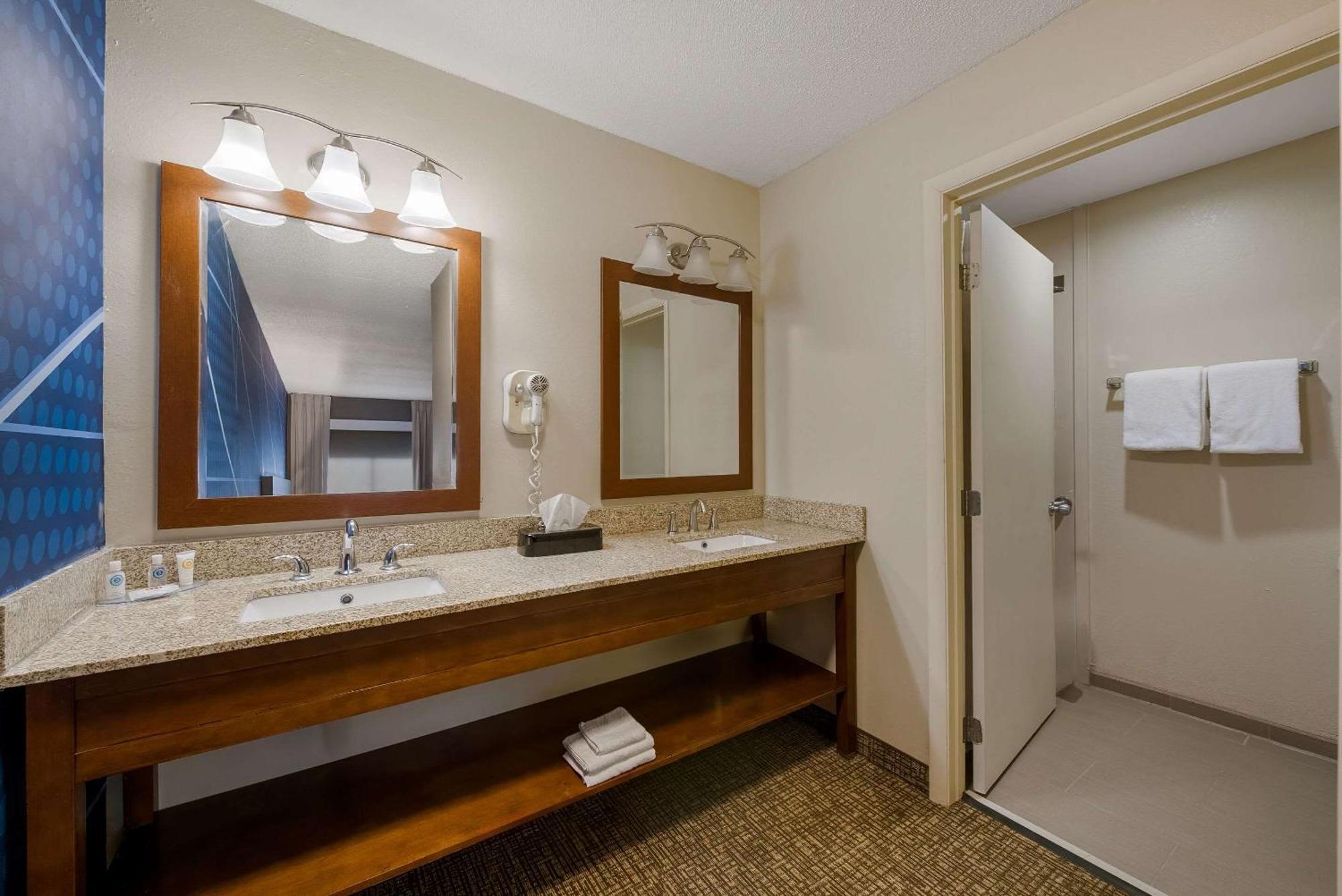 Comfort Inn Fayetteville I-95 Exteriör bild
